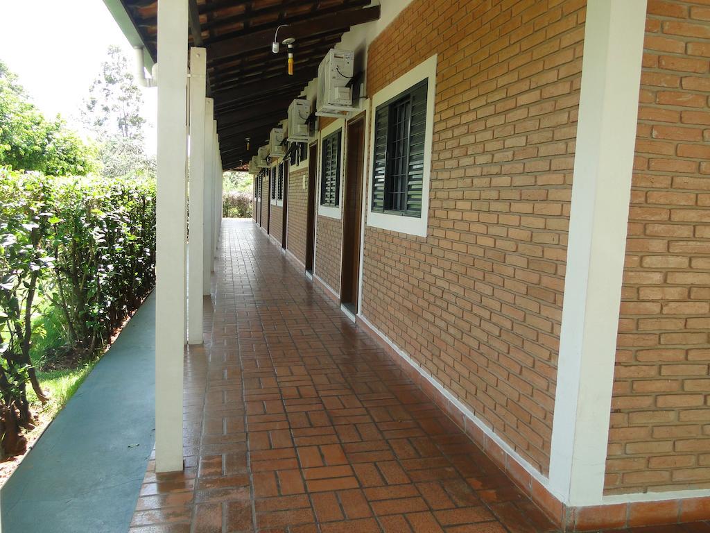 Hotel Pousada Vale Do Sol Em Pompéia 외부 사진