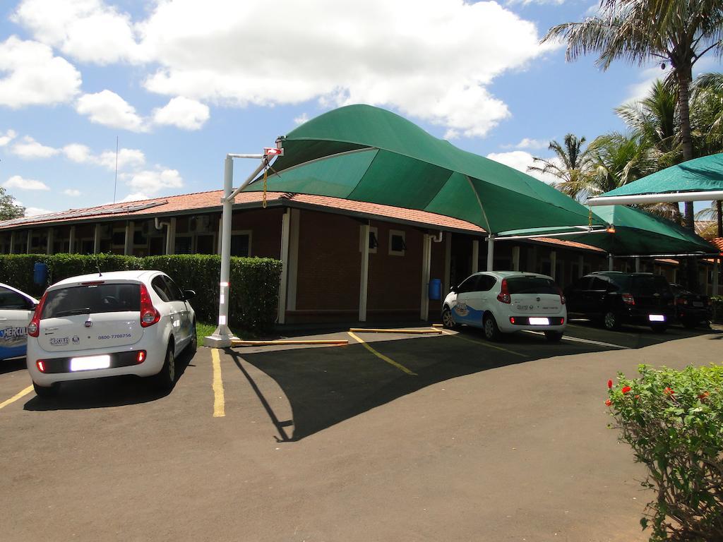 Hotel Pousada Vale Do Sol Em Pompéia 외부 사진