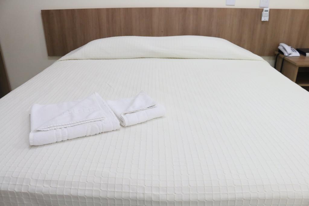Hotel Pousada Vale Do Sol Em Pompéia 외부 사진