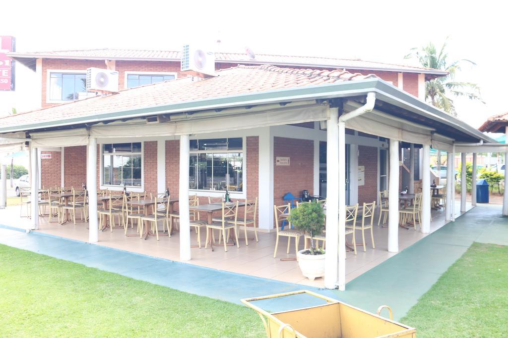 Hotel Pousada Vale Do Sol Em Pompéia 외부 사진