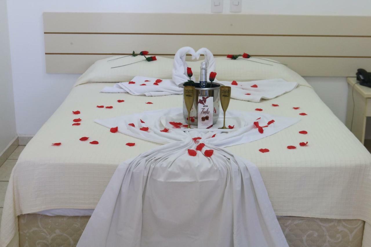 Hotel Pousada Vale Do Sol Em Pompéia 외부 사진